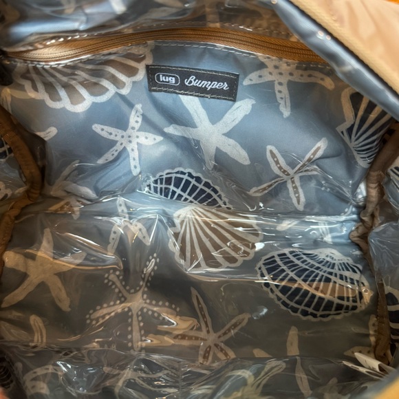 EUC Lug Bumper Cosmetics Case - Sand Taupe with Starfish Puller - Picture 3 of 3